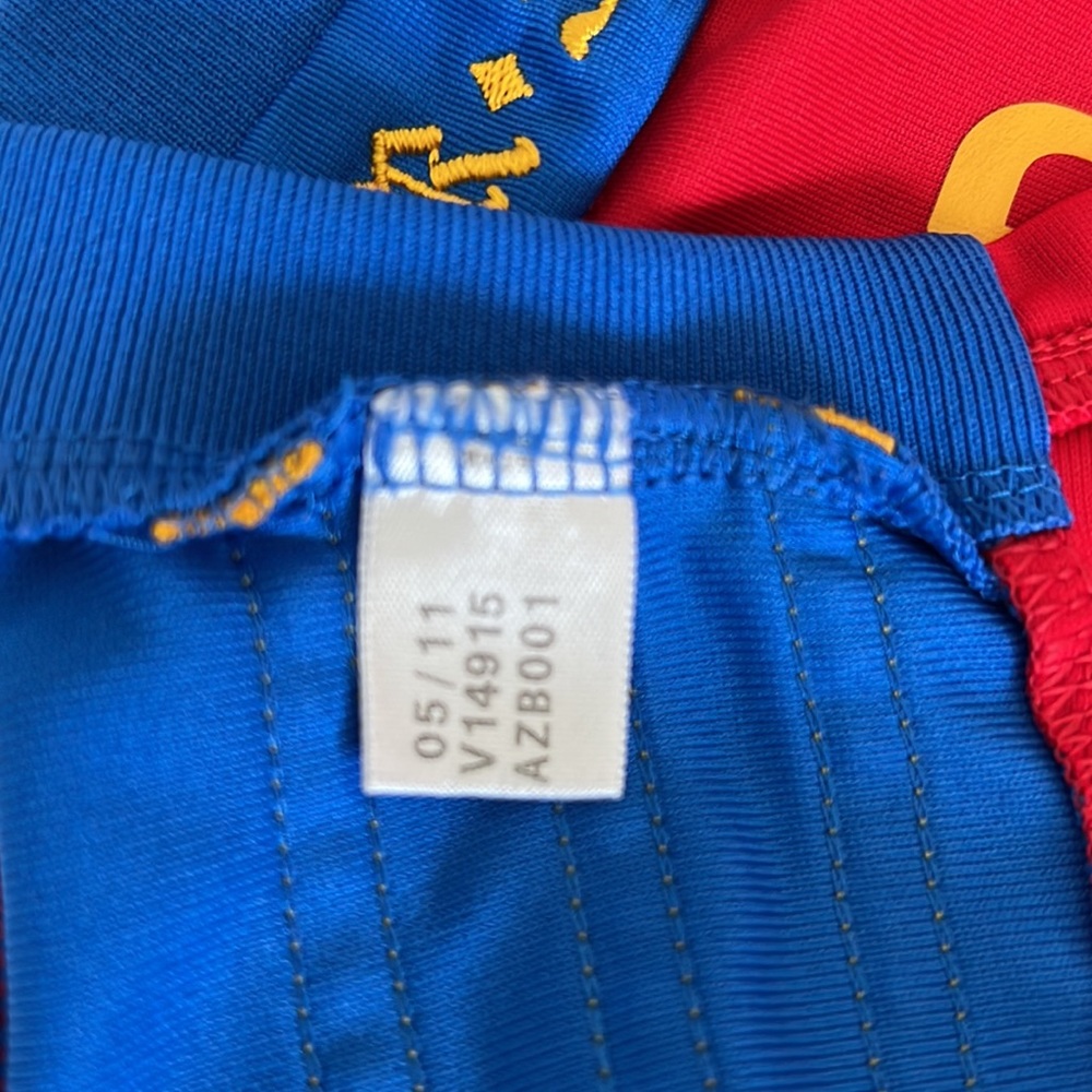 🌟🌟RARE🌟🌟 2010 FIFA WORLD CHAMPIONS Official David Villa Soccer Jersey - Picture 10 of 10